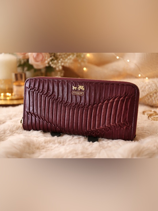 Coach Handbags - Coach Madison Gathered Leather Zip Around Wallet Burgundy Accordion VGUC